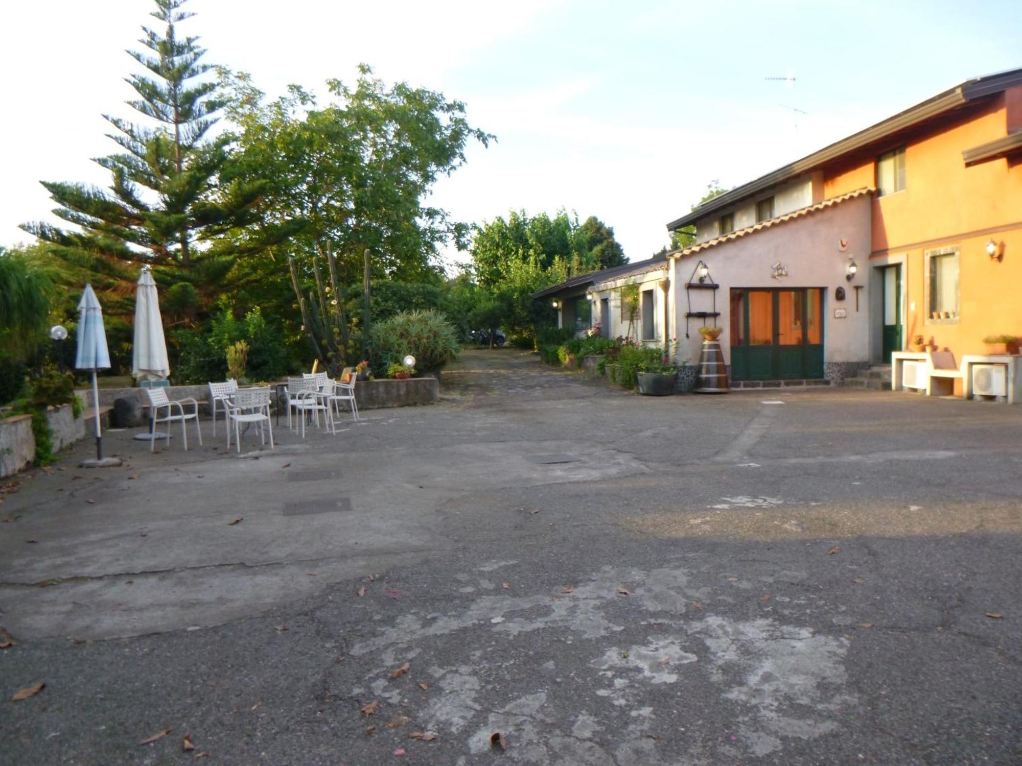Bed and Breakfast Baglio Delle Rose à Giarre Extérieur photo